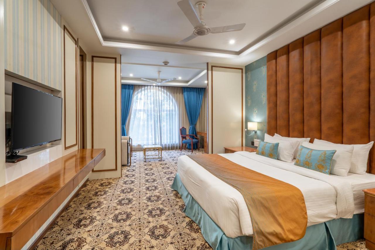 Hukam'S Lalit Mahal - Hotel Convention Club Rāipur Extérieur photo