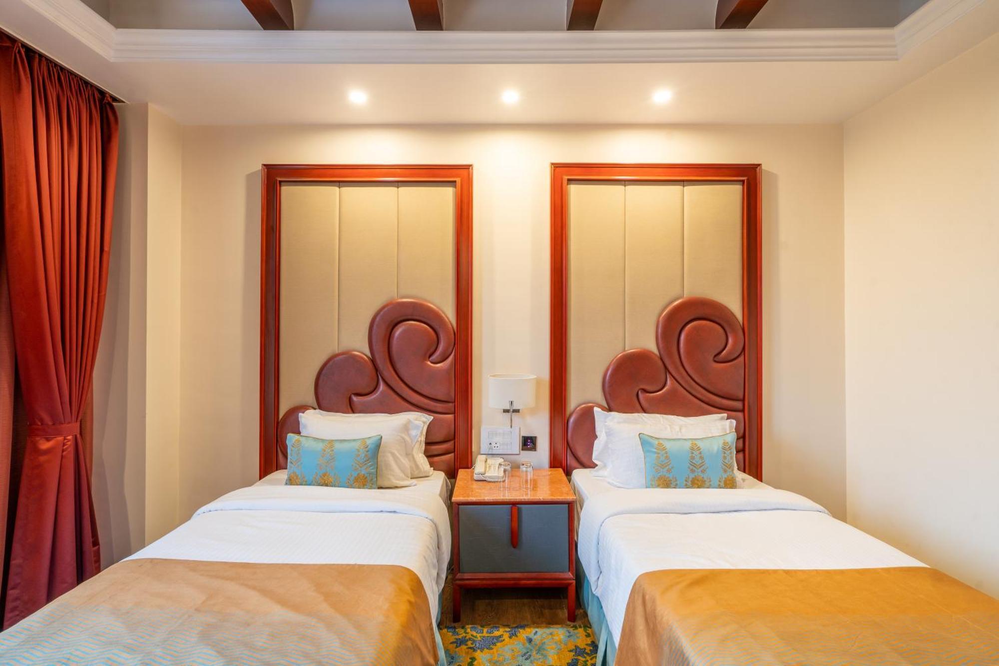 Hukam'S Lalit Mahal - Hotel Convention Club Rāipur Extérieur photo